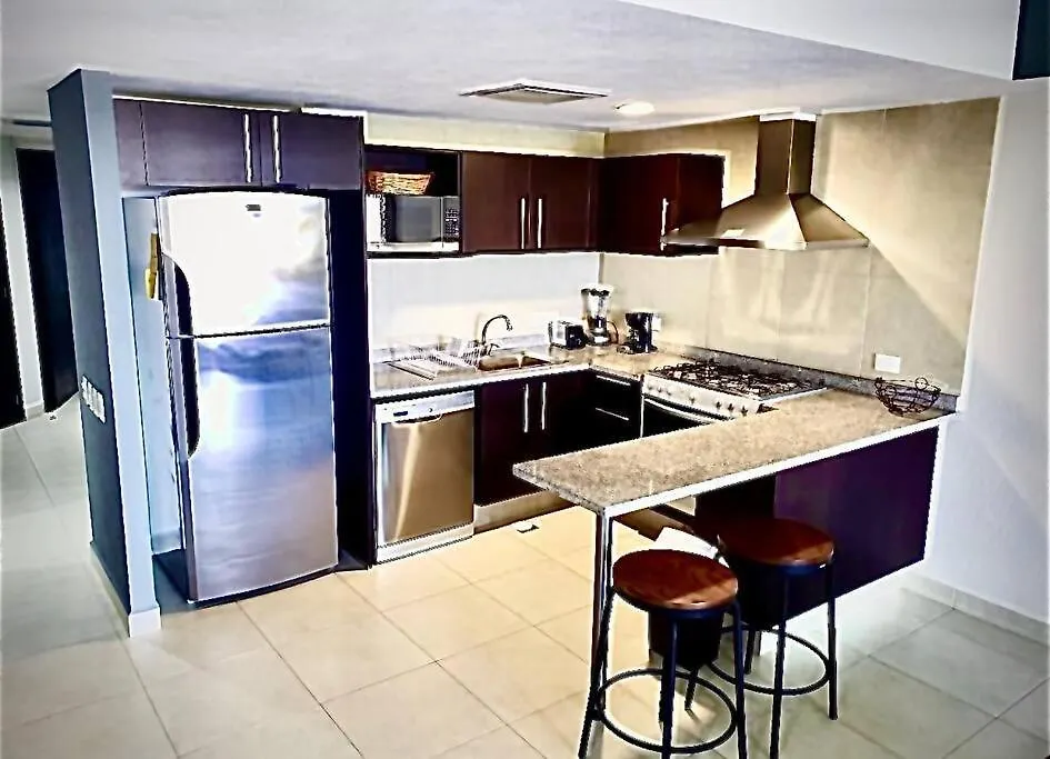 Apartment Grand Venetian-Condo Puerto Vallarta