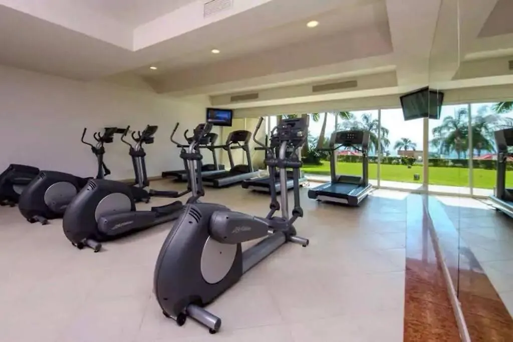 Grand Venetian-Condo Puerto Vallarta Mexico